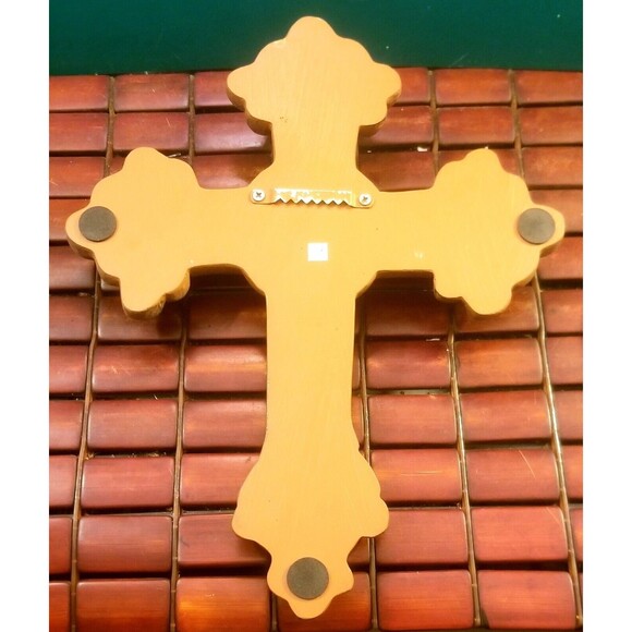 Vintage Gothic Wall Cross 13"x10.5" - Picture 4 of 4